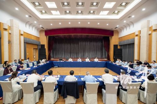 渝中區委書記黃茂軍強調 統籌發展和安全，確保節日喜慶祥和平安穩定